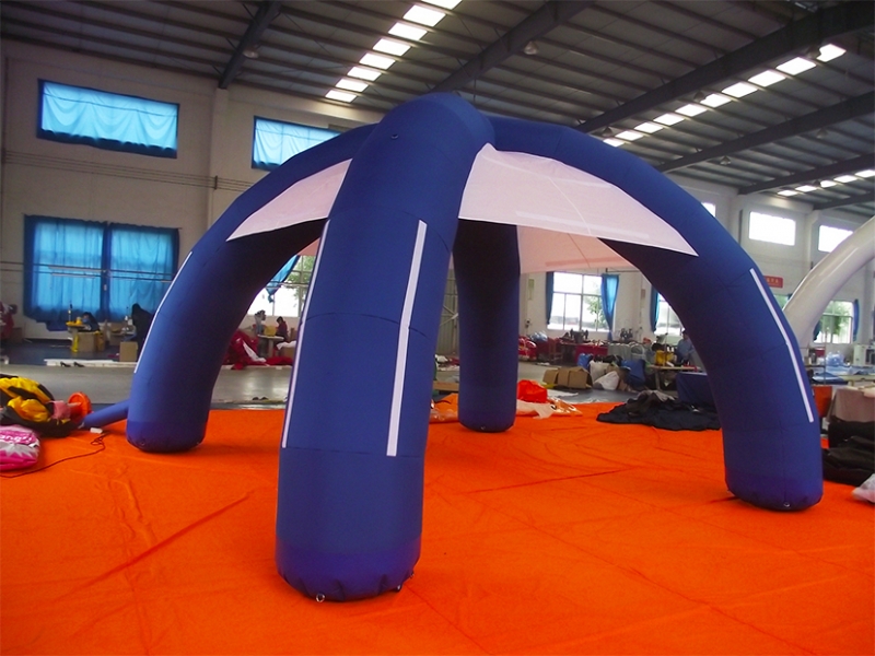 四脚充气蜘蛛帐篷