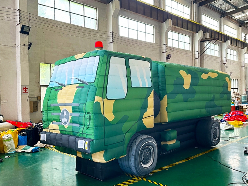 充气仿真军用运输车